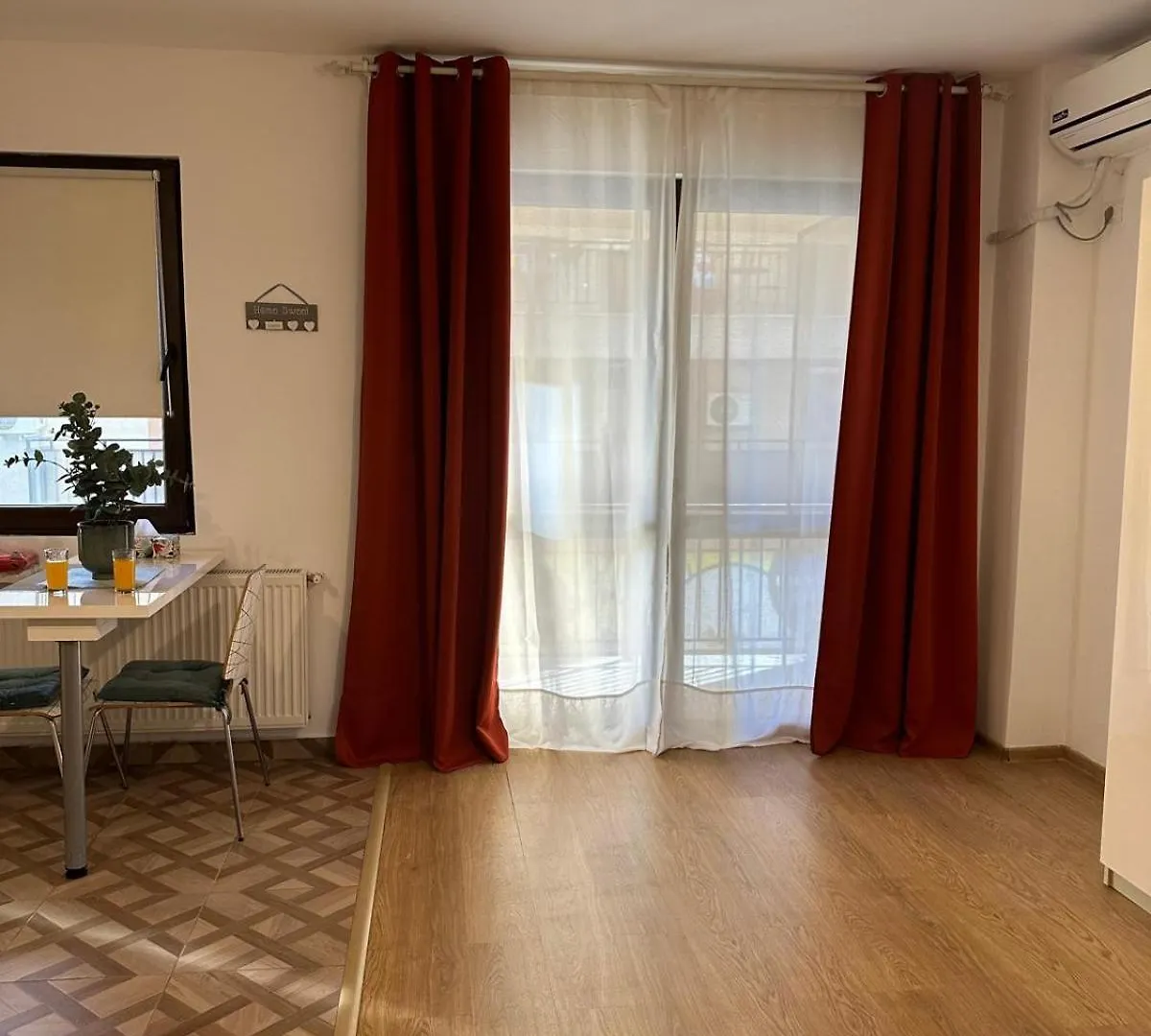 Studio Deluxe Uniri Bucharest