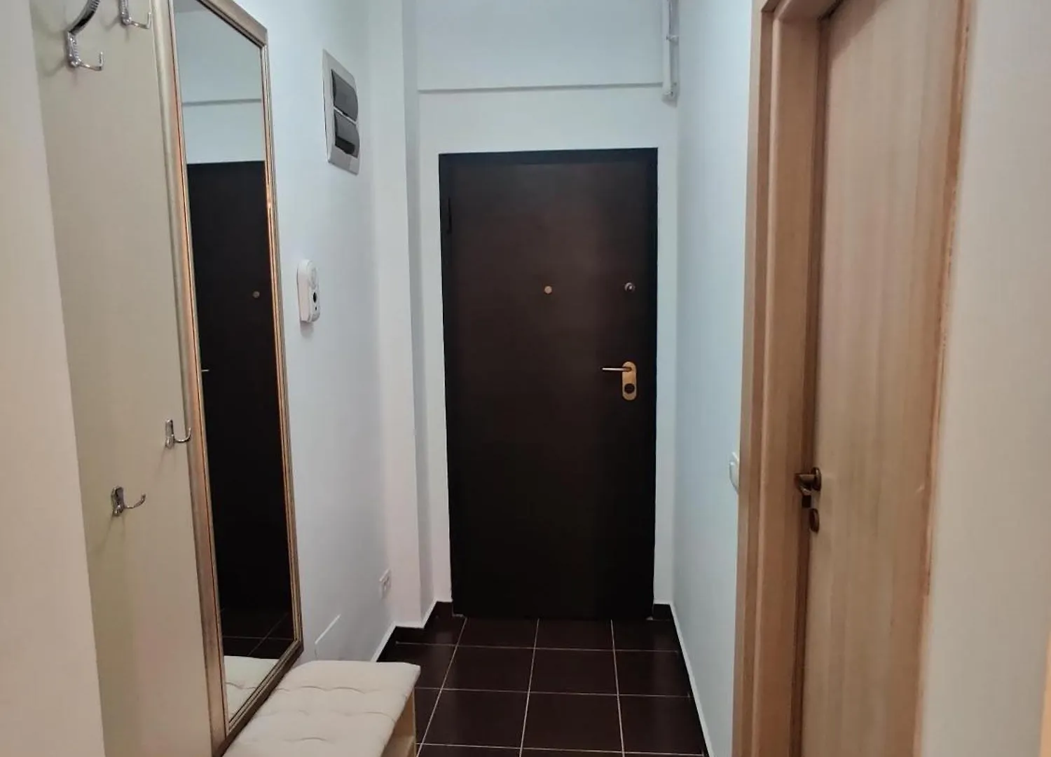 Apartment Studio Deluxe Uniri Bucharest